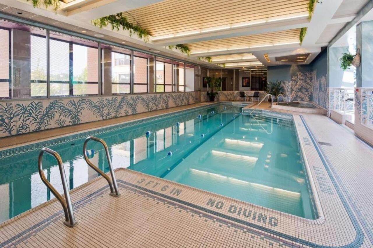 Best Western Plus Oswego Hotel And Conference Center Exteriör bild