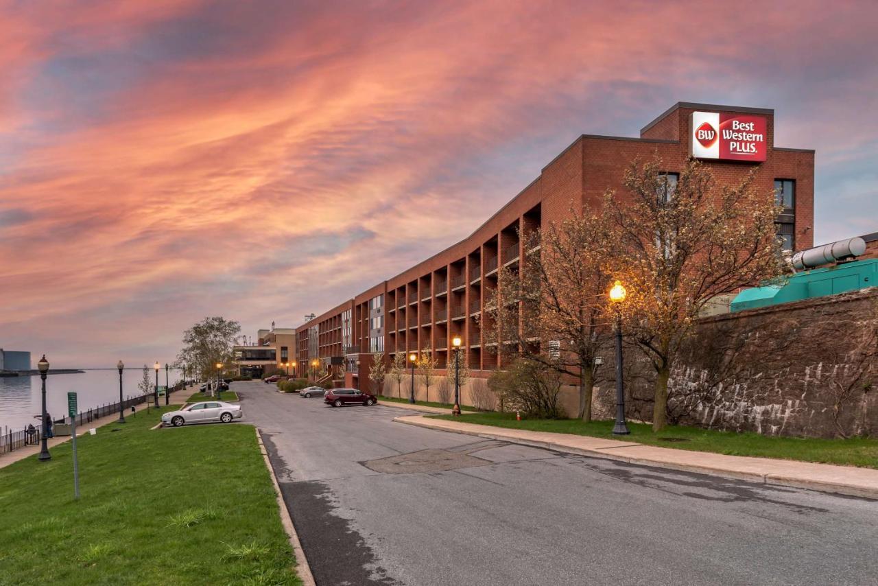 Best Western Plus Oswego Hotel And Conference Center Exteriör bild
